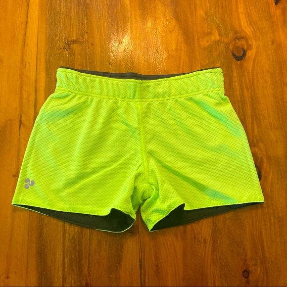 Triple Flip Marathon Shorts, Youth Size 12 (their sizing is Size 4) - Picture 3 of 3